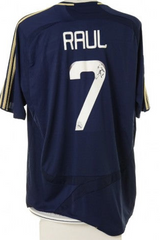 Raul Signed Real Madrid Shirt 2007/08, front