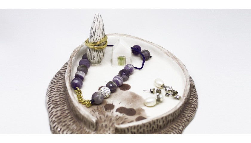"La mia casa" by Sara Alavi, open lid view