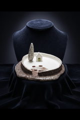 "La mia casa" by Sara Alavi, front view